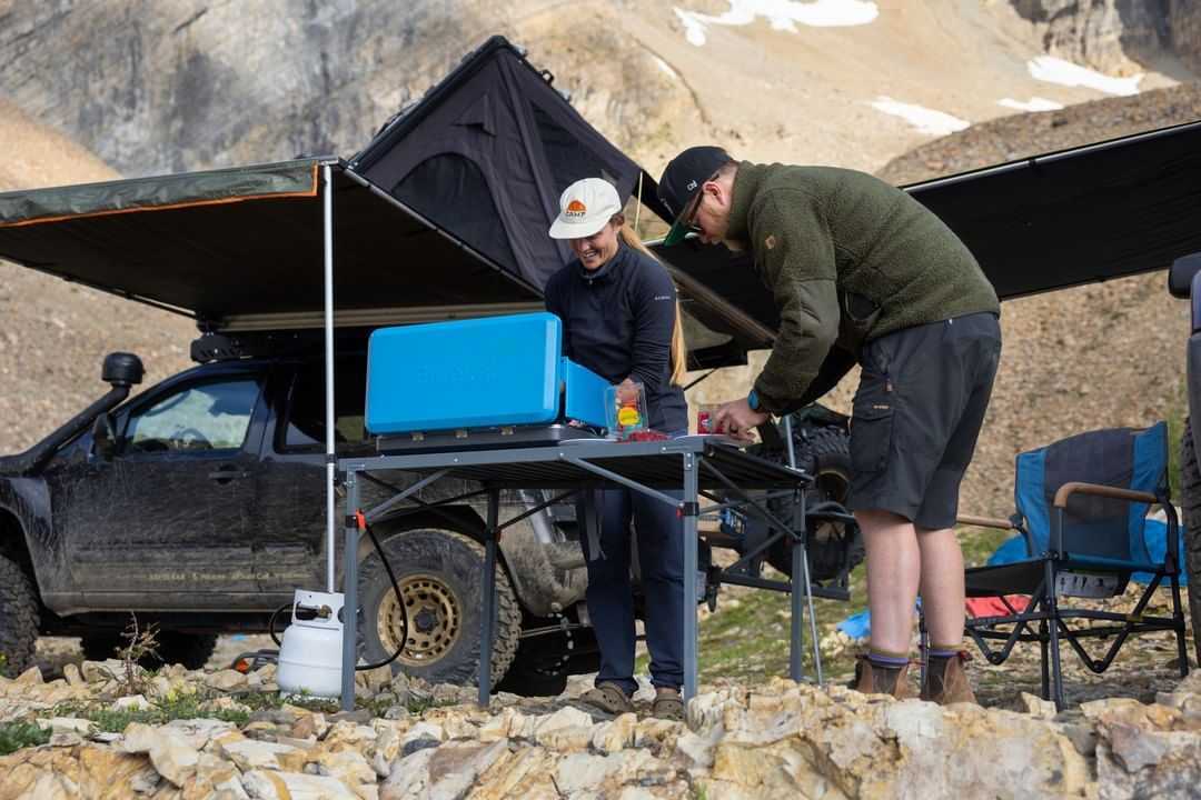 Outdoor Cooking : Basics of cooking in the outdoors