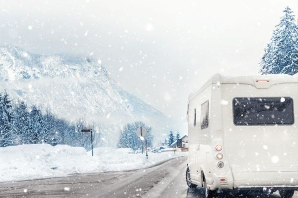 10 Essential Tips for Winter RV Camping