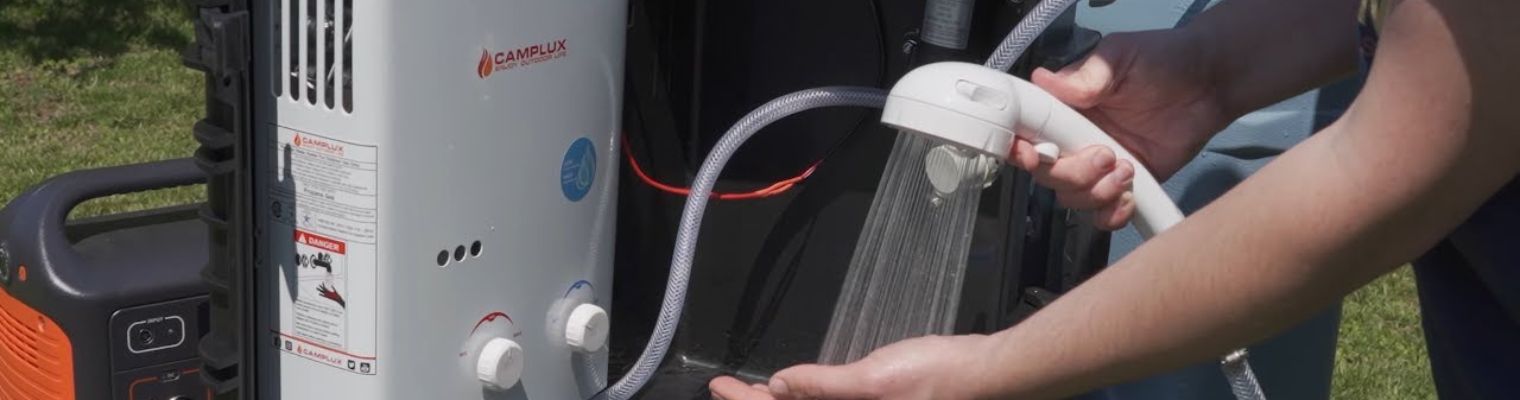 Tankless portable water heater